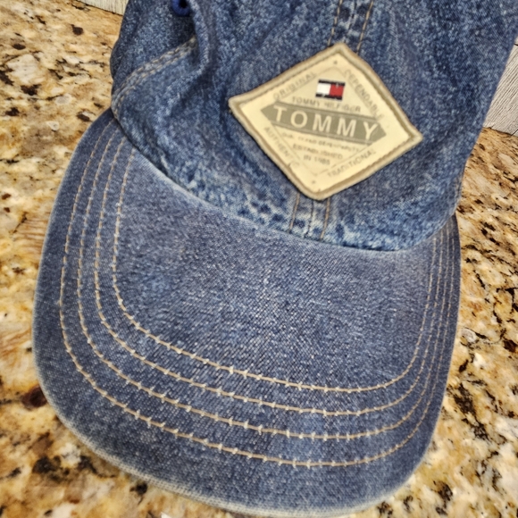 Tommy Hilfiger Jeans Denim Blue Hat Cap Vintage Strap Back - Picture 5 of 13